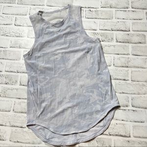 Lululemon white camo sculpt tank top mesh size 4 6 small
